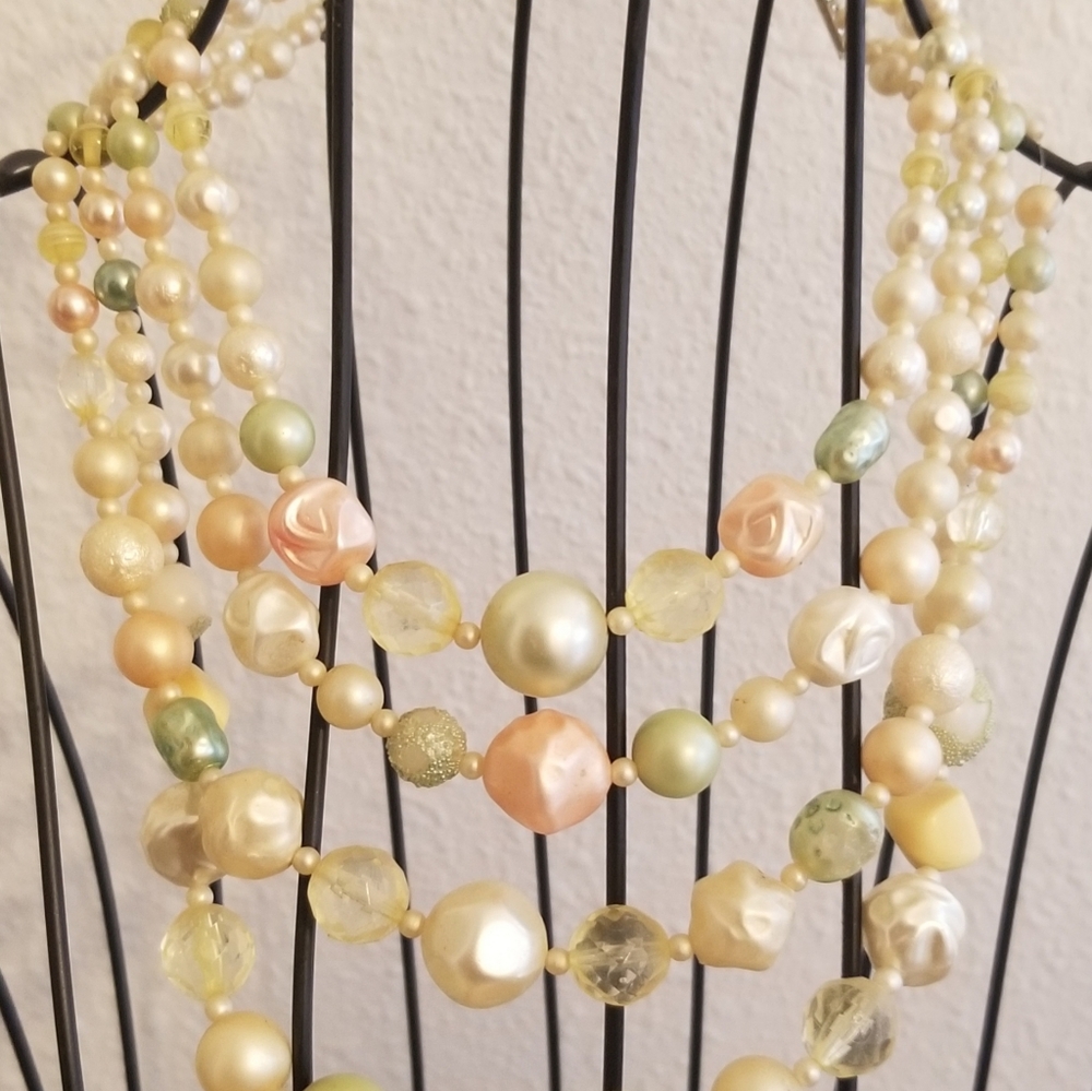 Vintage 60's Necklace